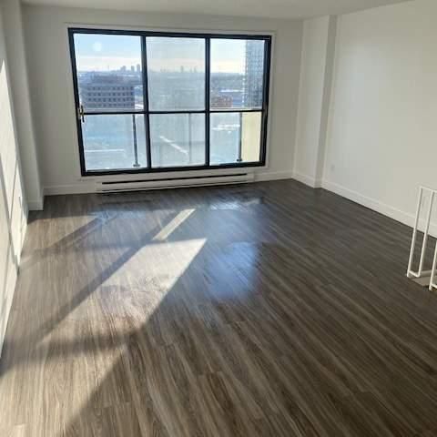 3 CH - 2 SDB - Longueuil - $2,090 /mo - Photo 1