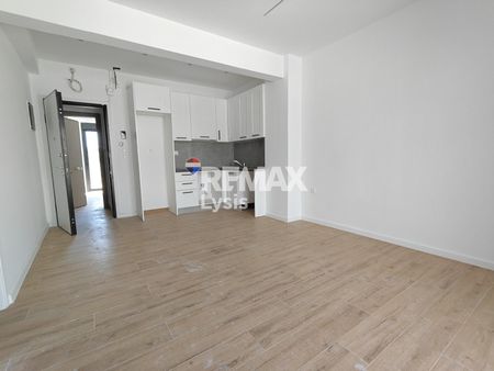 Διαμέρισμα 36 τ.μ. για ενοικίαση, Πειραιάς, Καμίνια - Photo 3