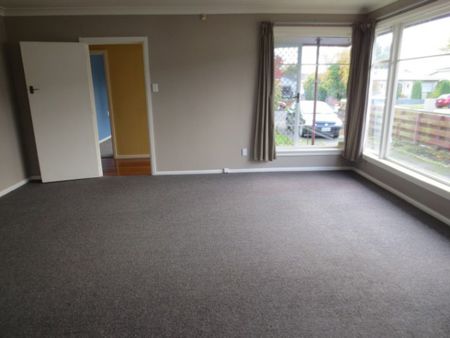68 Argyle Avenue, Takaro, Palmerston North - Photo 2