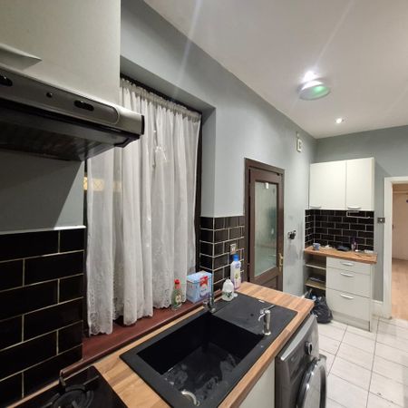 Room in a Shared House, Stockfield Road, B25 - Photo 3