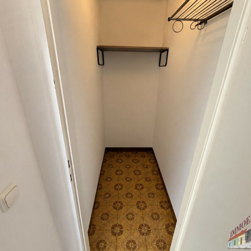 Süße Singlewohnung in der Säulengasse im DG - Photo 1