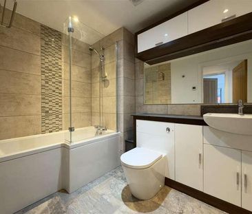 Springfield Road, Newquay, TR7 - Photo 2
