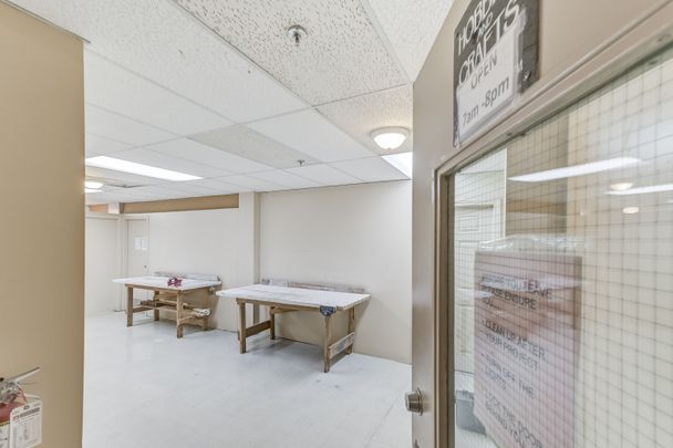 For Lease - 250 Scarlett Road Unit# 1809, Toronto, Ontario - Photo 1