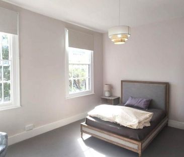 2 bedroom maisonette to rent - Photo 5