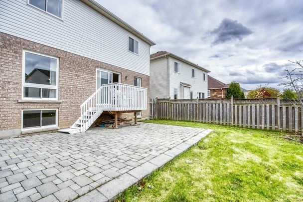 For Lease - 636 Ormond Drive Unit# Main Fl, Oshawa, Ontario - Photo 1