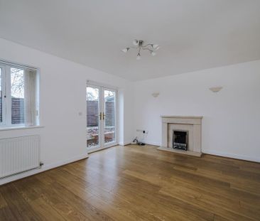 2 bedroom semi-detached house to rent - Photo 2