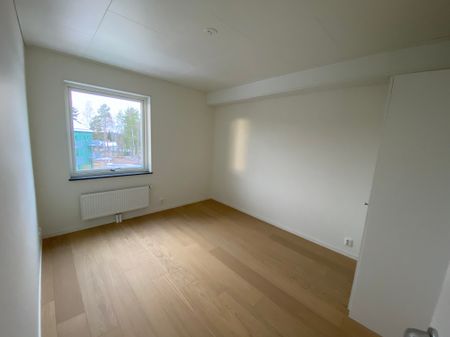 Hälsinggårdsvägen, Falun - Photo 2