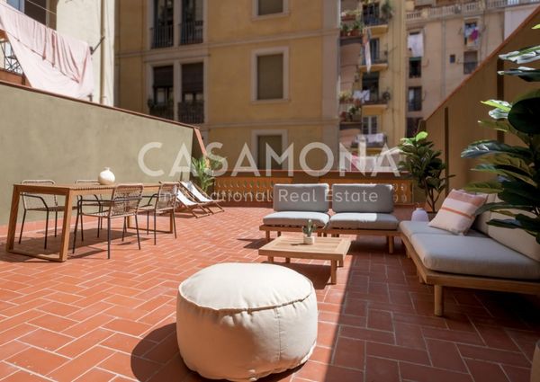 Modern and Fully Serviced 2 Bedroom Apartment with Huge Private Terrace