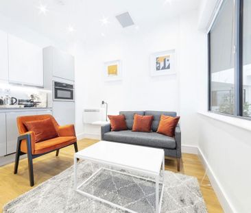 Studio to rent - Photo 2