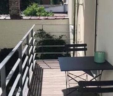 Appartement te huur in Ukkel voor € 950 met 1 slaapkamer - Photo 4