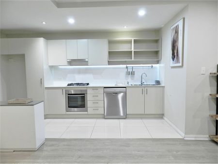 11/109-113 George Street PARRAMATTA - Photo 5