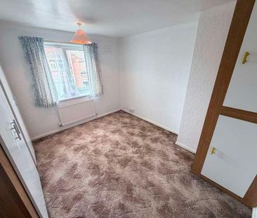 Westminster Crescent, Doncaster, DN2 - Photo 3