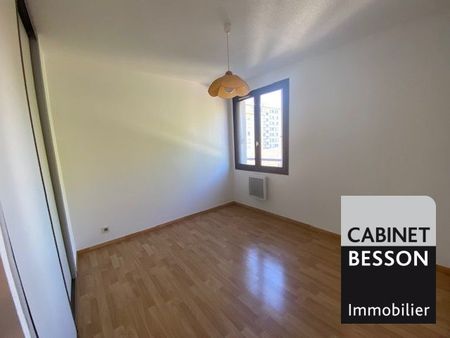 Location Appartement 3 pièces 64m² GRENOBLE 38100 - Photo 2