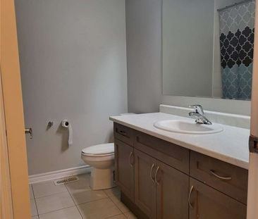 For Lease - 17 Troyer Street, Brampton, Ontario - Photo 5