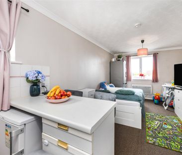 1 bedroom apartment to rent Markwell Wood, Harlow, CM19 - Photo 4