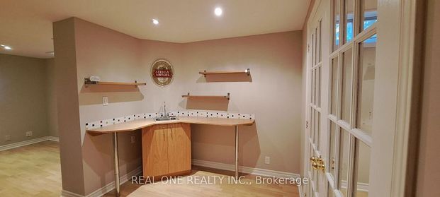 For Lease - 552 Marlatt Drive, Oakville, Ontario - Photo 1