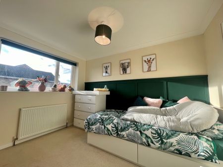 Daisy Hill Avenue, Leeds, Morley - Photo 4