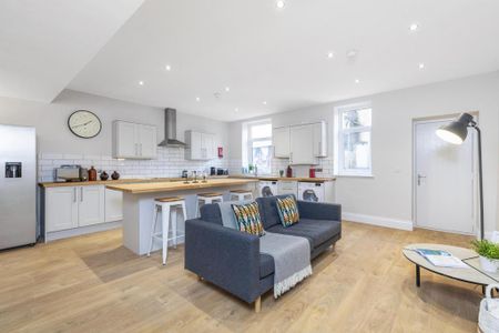 6 bedroom house to rent - Photo 3