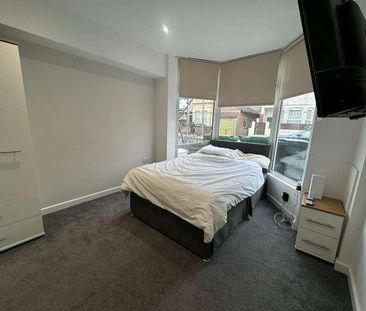 Queens Road, Queens Road, Portsmouth, PO2 - Photo 1