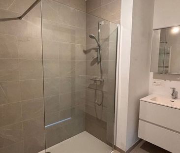 Appartement te huur in Harelbeke voor € 575 met 11 slaapkamers - Photo 4