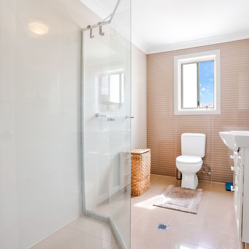 IMPECCABLE HOME - Photo 1