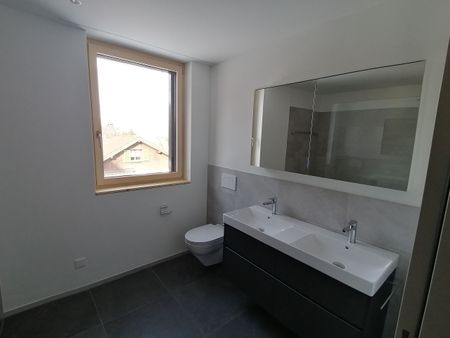 Modern 3.5-room apartment with beautiful terrace in Bütschwil-Ganterschwil – First occupancy! - Photo 4