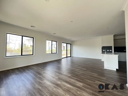 “Double story delight with the View!!” - Photo 5