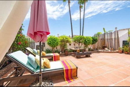 Townhouse · Nueva Andalucía - Photo 3