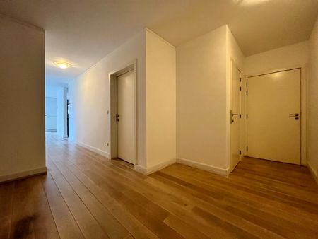 2-slpk gelijkvloers appartement met parkeerplaats - Photo 3
