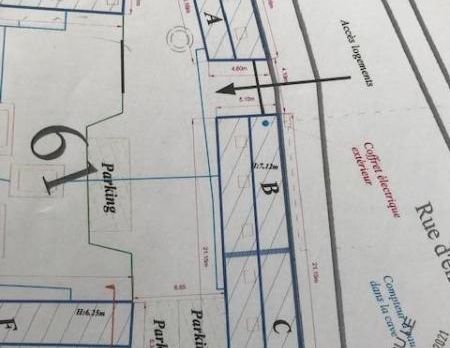 MAISON D'HABITATION - Photo 1