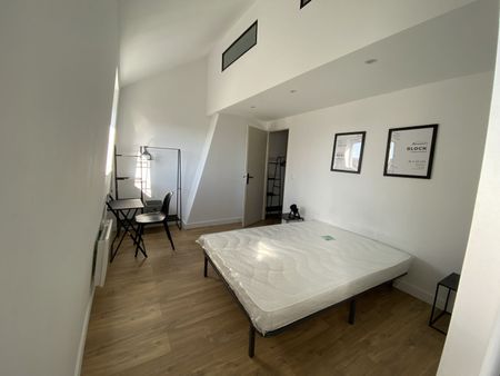 Location Appartement 2 pièces 36m² LILLE 59000 - Photo 2