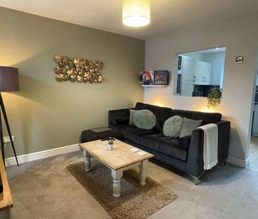 Kingston Close, Blandford Forum, DT11 - Photo 2