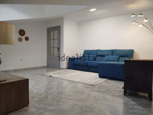 Alquiler de ático en Pizarra - Photo 1