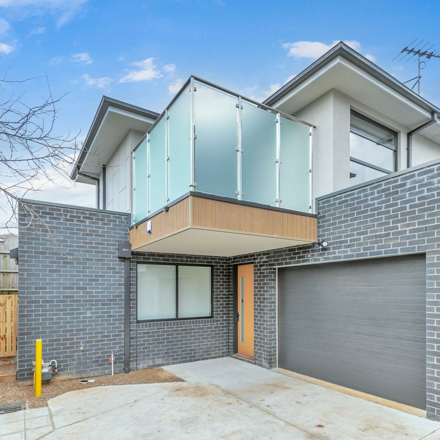 Quality Living in a Convenient Location - Photo 1