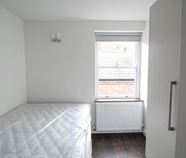 Apt 8, Fossgate House - Photo 5