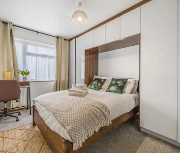 4 Bed Terraced House, Great Hampton Row, B19 - Photo 3