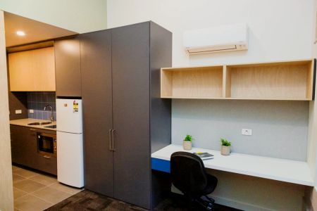 Standard Studio - Photo 3