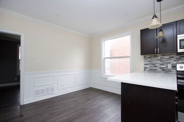 For Lease - 242 Kendal Avenue Unit# 1, Oshawa, Ontario - Photo 1
