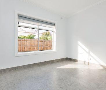 2/14 Newstead Street, Maribyrnong - Photo 3