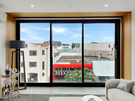 1 bedroom apartment in Ponsonby - Photo 3