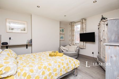 apartment to rent Watcombe Circus, Nottingham, NG5 - Photo 4