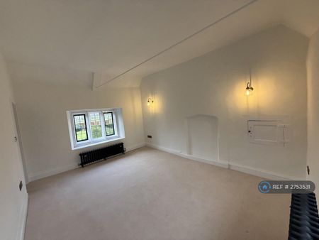 4 bedroom detached house to rent - Photo 4
