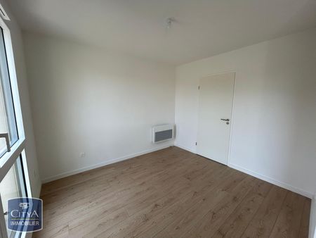 Location Appartement 1 pièce 29m² COMPIEGNE 60200 - Photo 2