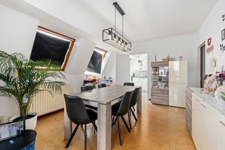 Mooi 2-slaapkamerappartement te huur in Berlare - Photo 4
