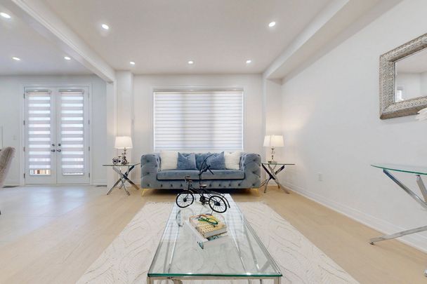 For Lease - 2096 Chris Mason Street, Oshawa, Ontario - Photo 1