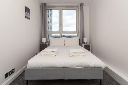 3 bedroom serviced apartment to rent - Photo 4