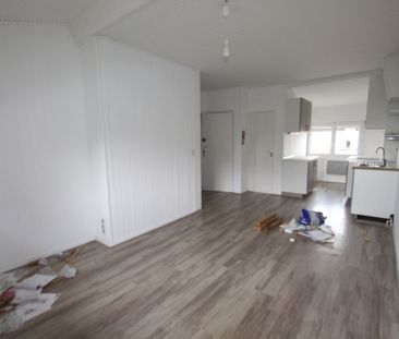 Location Appartement 3 pièces 54m² - Photo 3