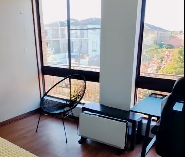 7 bed 3 bath - Photo 5