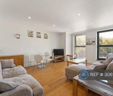 2 bedroom flat to rent - Photo 1