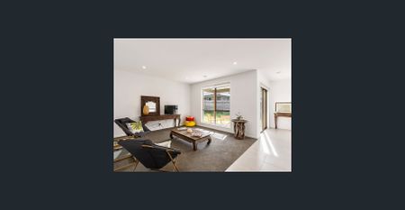 Modern Living - Photo 3